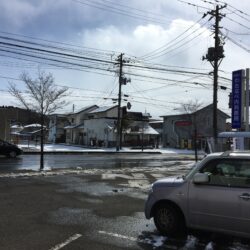 オノヤ 白河リフォームショールーム ブログ「昨日の雪で道路はテカテカでヒヤッと」